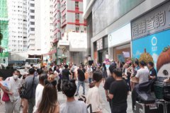 猫山王×椰子茶 | 茶大椰湾仔店开业，解锁“吸猫+吸椰